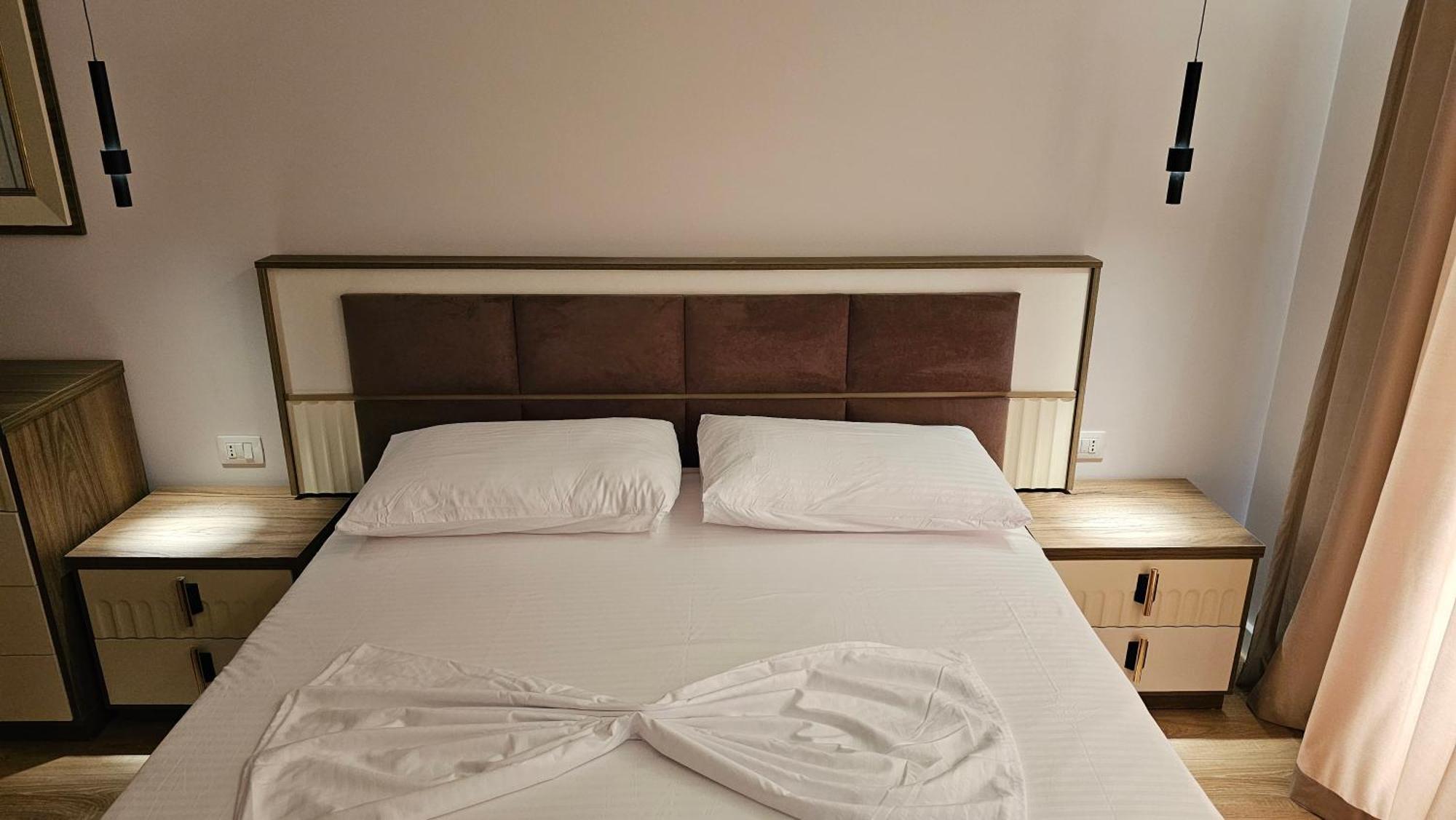Tirana Airport Apartment Exteriör bild