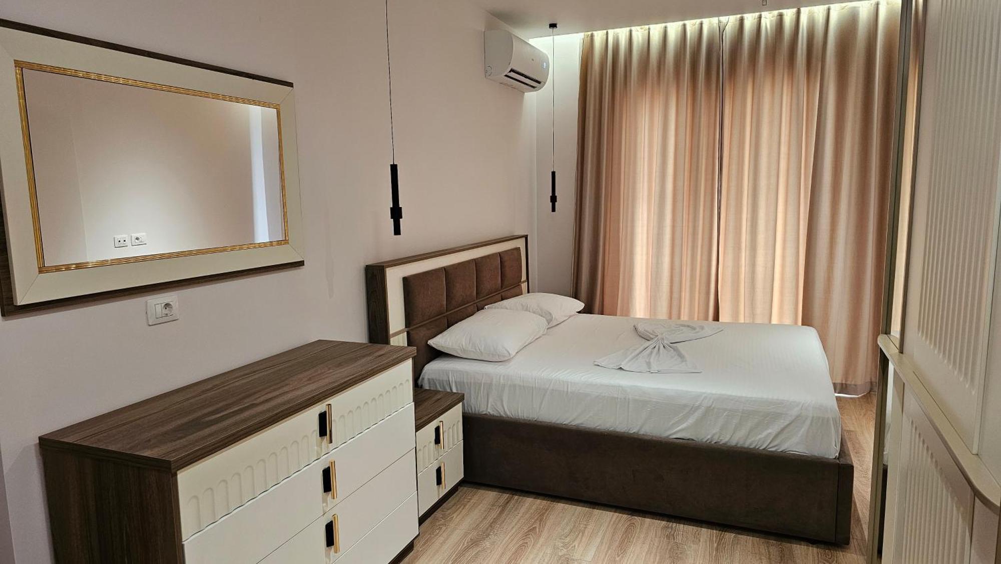 Tirana Airport Apartment Exteriör bild